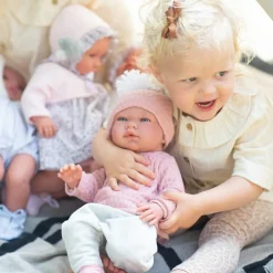 Outlet Así dukke 43 cm. Maria - Med bluse og hue