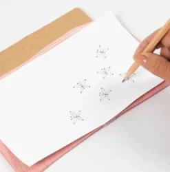 New Creativ Company Broder dit eget penalhus