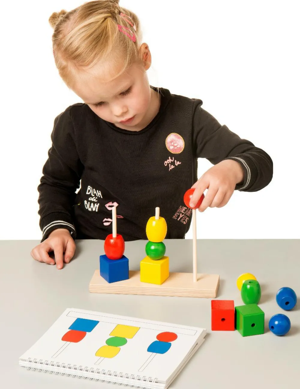 Online Toys for Life Byg tårne - Lær om form og farve