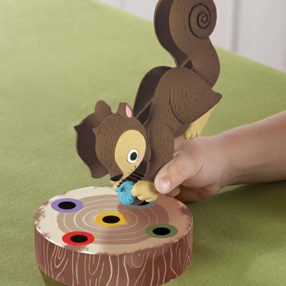 Hot Det snedige egern - Farve- & Motorikspil