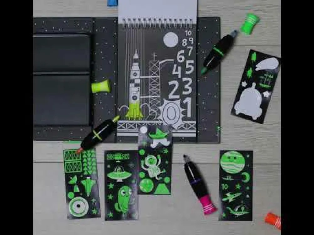 Farvelægningssæt: Neon - Det ydre rum