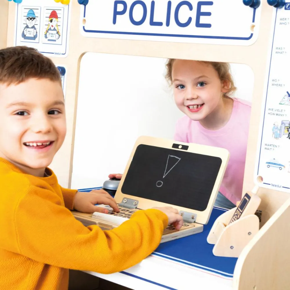 New 2-i-1 legestation - Brandstation & politistation