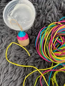 Sale Creativ Company Lav påskeæg m. satinsnor - Gul/Pink/Turkis