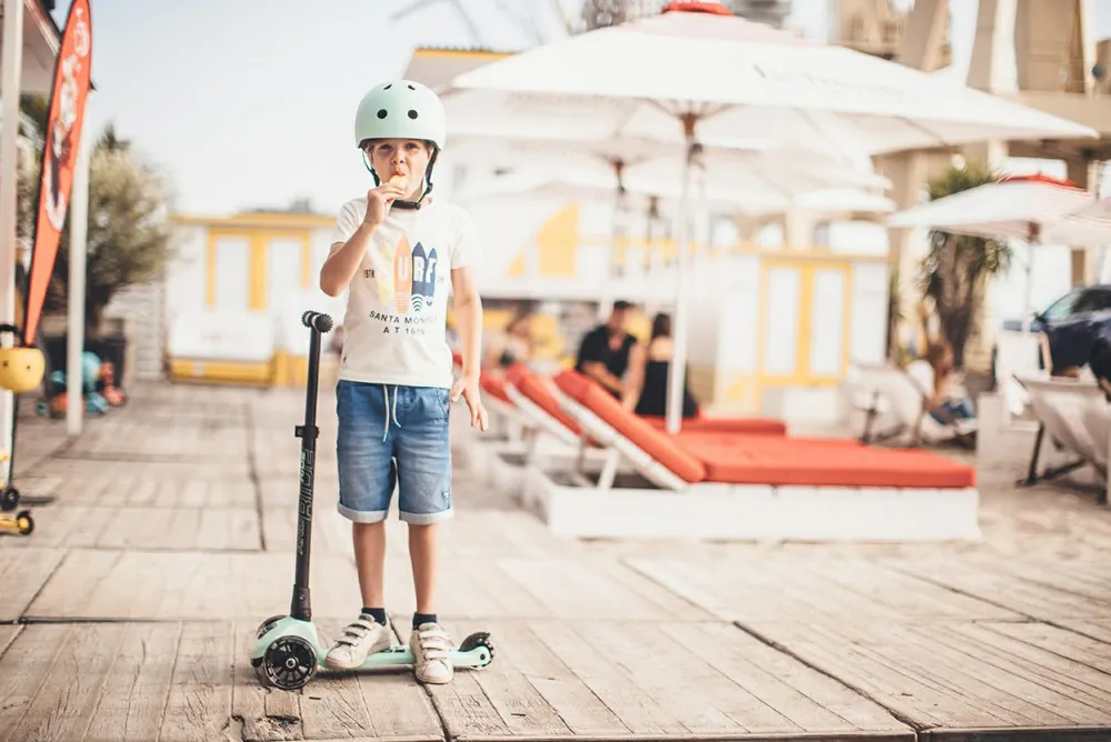 Outlet Scoot & Ride Løbehjul - Highwaykick 3 m. LED, Kiwi