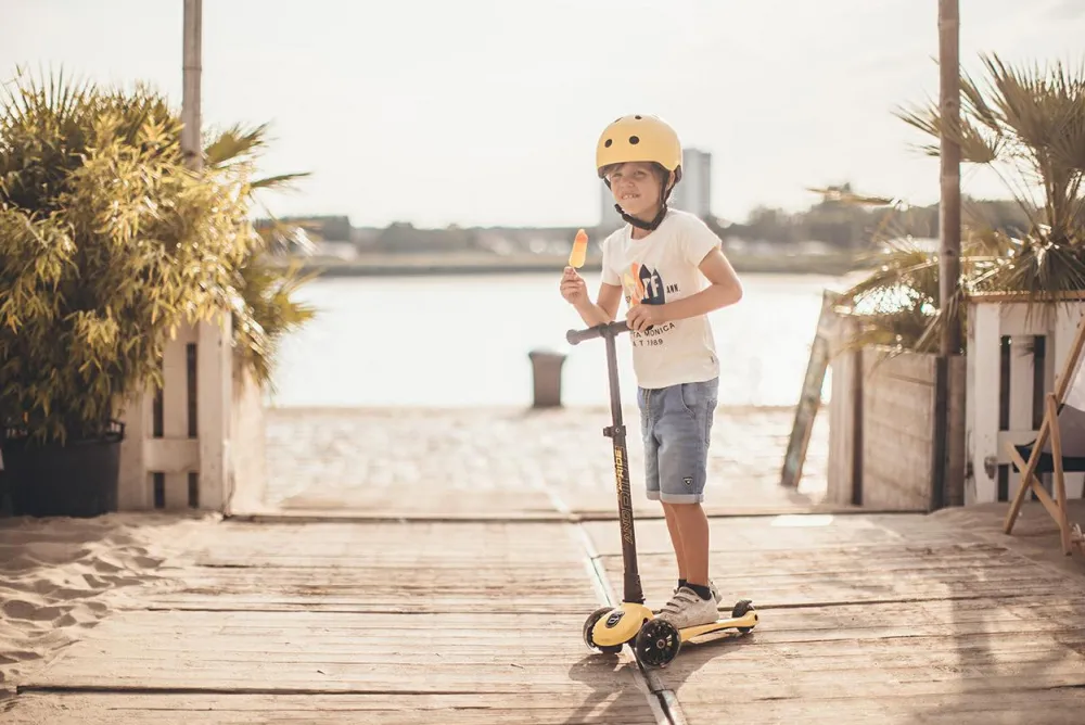 Sale Scoot & Ride Løbehjul - Highwaykick 3 m. LED, Lemon