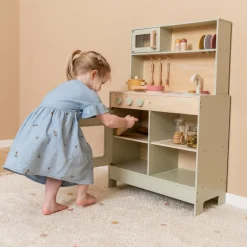 Sale Legekøkken inkl. køkkenudstyr