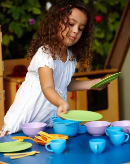 Clearance Green Toys Legekøkken tilbehør - Køkkenudstyr, 27 dele