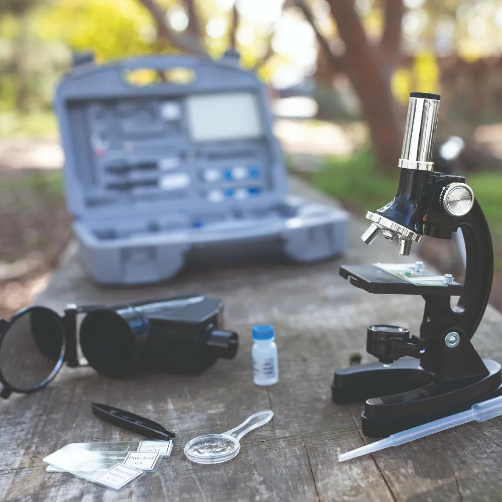 Mikroskop MicroPro i kuffert