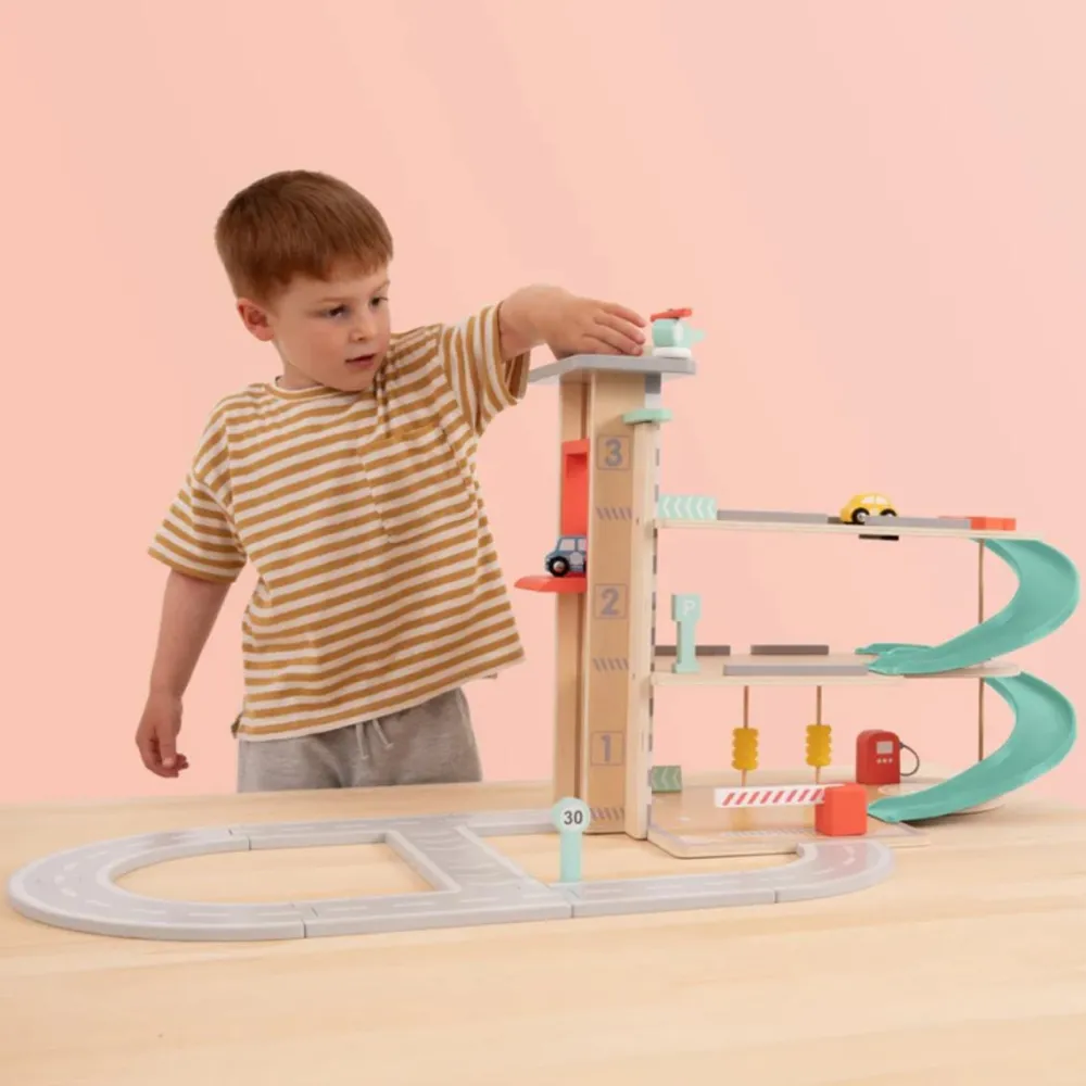 Hot Parkeringsanlæg inkl. 2 biler + 1 helikopter