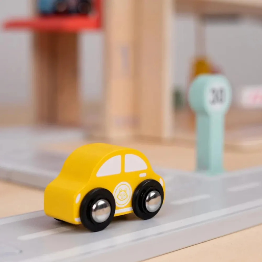 Hot Parkeringsanlæg inkl. 2 biler + 1 helikopter