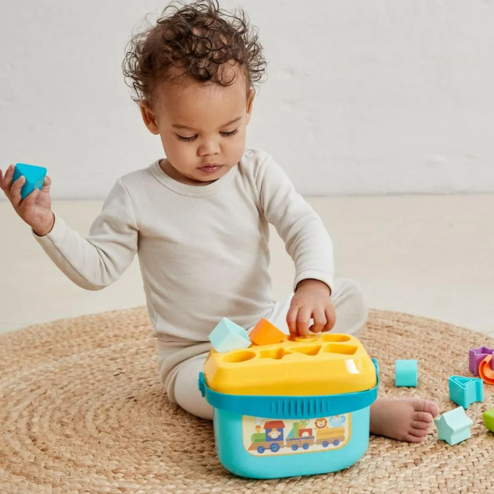 Best Scandinavian Baby Products Puttekasse med 16 klodser