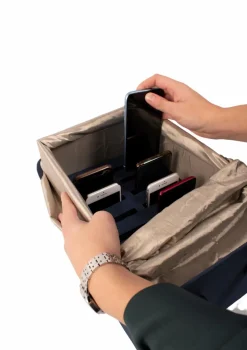 Clearance Signalblokerende mobilboks m. bærehåndtag