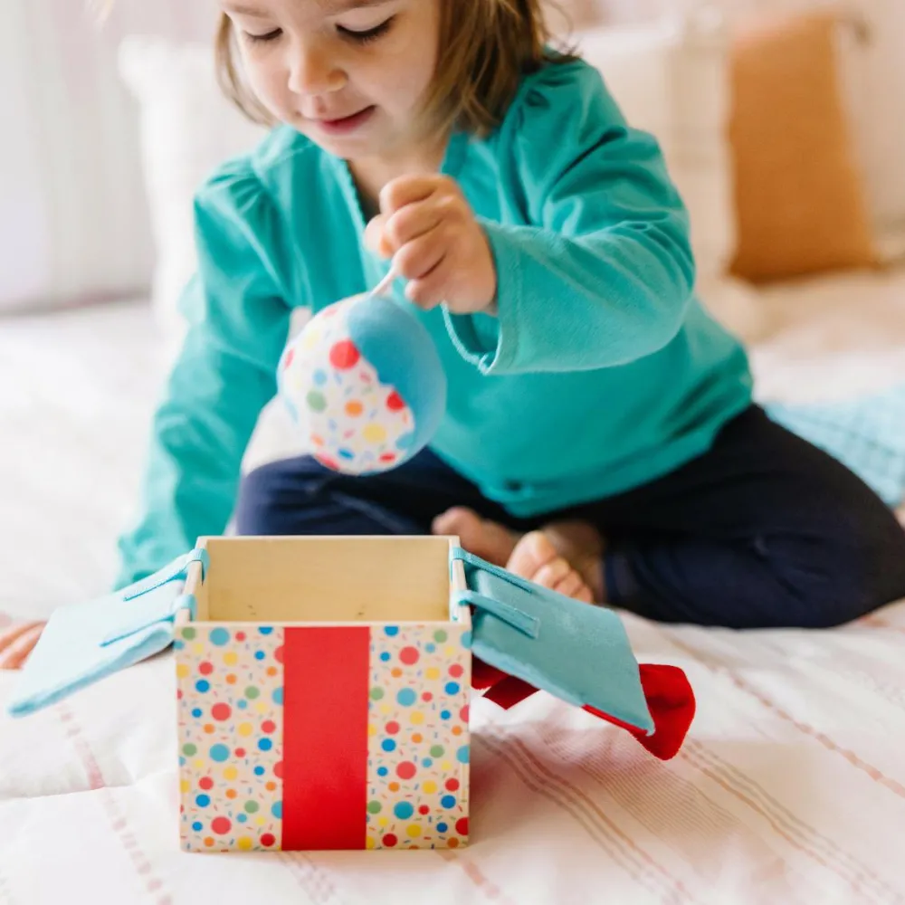 Sale Melissa & Doug Trææske Hide & Seek til baby