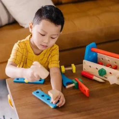 Best Melissa & Doug Værktøjskasse i træ med indhold